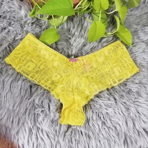 La Senza Candy -Yellow Lace Scalloped Cheeky Panty